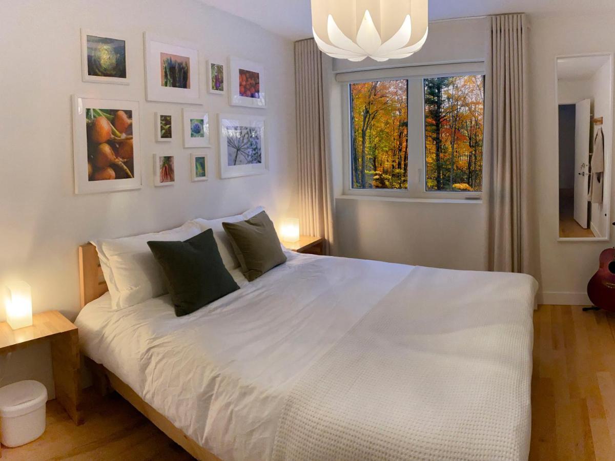 Bed and Breakfast Le Camp Cache Shefford Экстерьер фото